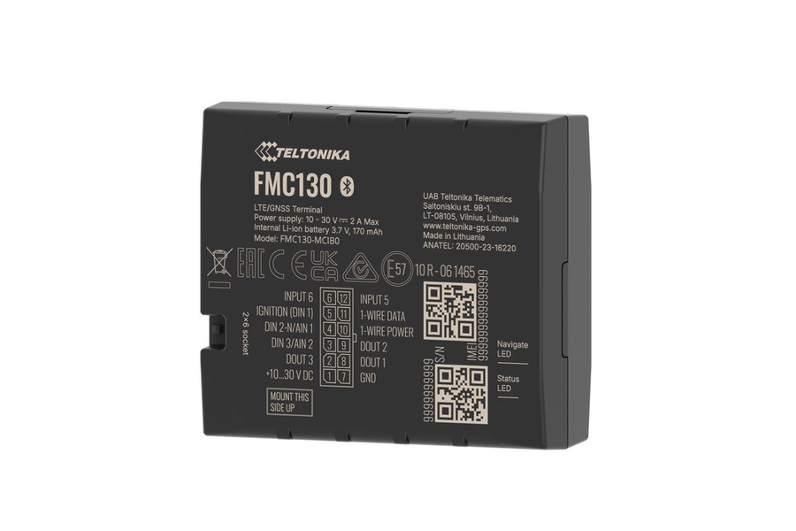 4G GPS tracker with internal high-gain antennas and backup battery.