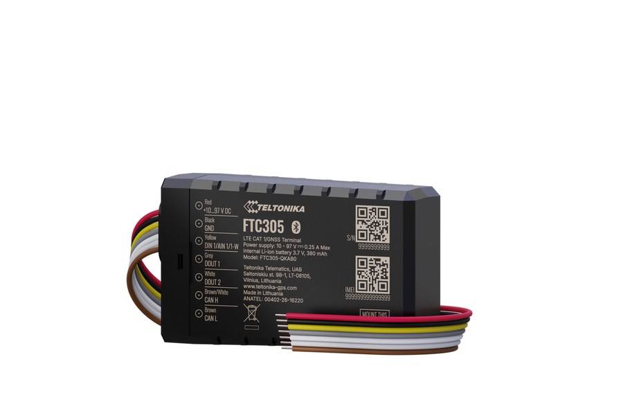 Professional 4G fleet GPS tracker for advanced vehicle telematics.